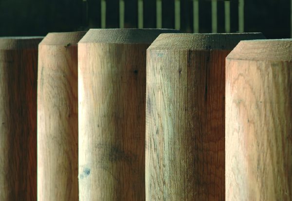 14 cm Eichen Palisade gefr. 0,75 m zyl. gefräst, 1 seit. gefast, roh VE = 104 – Bild 3