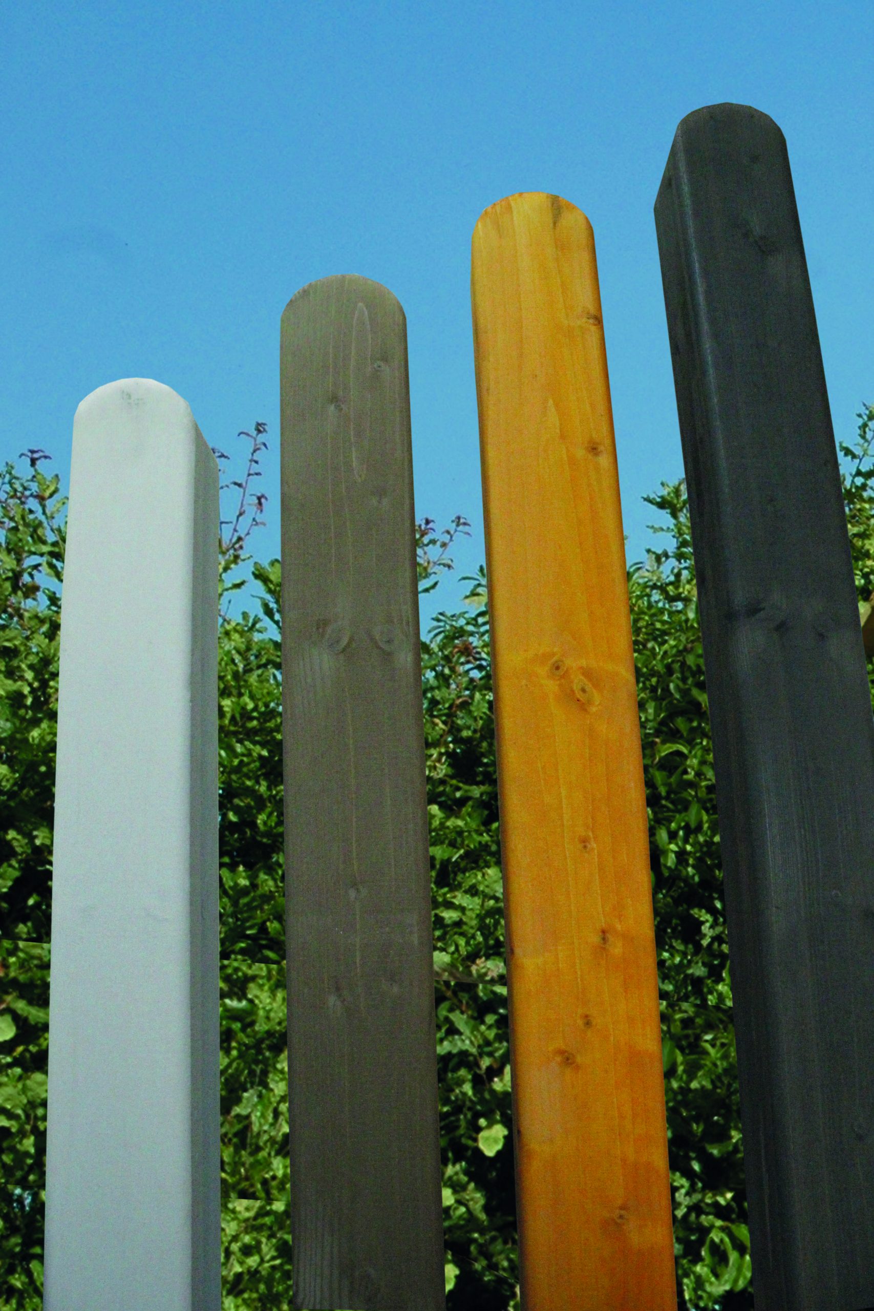 90x90 mm Leimholzpf. Fichte Grauweiß 1,20 m, Kopf gerundet VE = 050 – Bild 2