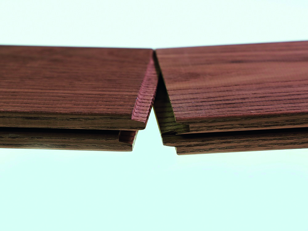 20 x 115 mm Thermoesche glatt/egalisiert 3,3 m Länge, mit Nut, stirnseitig N&F VE = 180, zertifiziert (FSC Mix Credit)