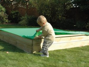 Abdeckhaube für Sandkiste, quadratisch 120 x 120 cm, PVC mit Gummizug VE = 020