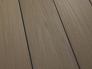 VivaDeck® BPC Woodgrain Braun