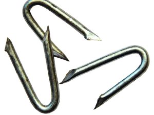 Krampen für ROLLO-Lattenzaun
verzinkt, gespitzt, ca. 3,1 x 31 mm
Beutel á ca. 45 Stück
