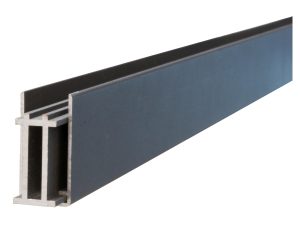 Set für Senkrechtmontage
Anthrazit, Start und Endleiste verstärkt
50/50 x 24 x 1655 mm, Aluminium