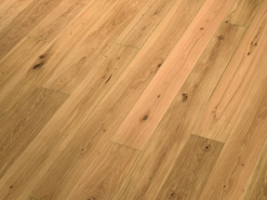 Admonter 3-Schichtparkett – 1-Stab Landhausdiele – Eiche Basic – braun gekittet
