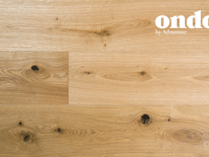 Ondo 3-Schichtparkett – 1-Stab Landhausdiele Eiche Kari lebhaft – gebürstet farblos Easy Care naturgeölt – Nutzschicht ca. 2