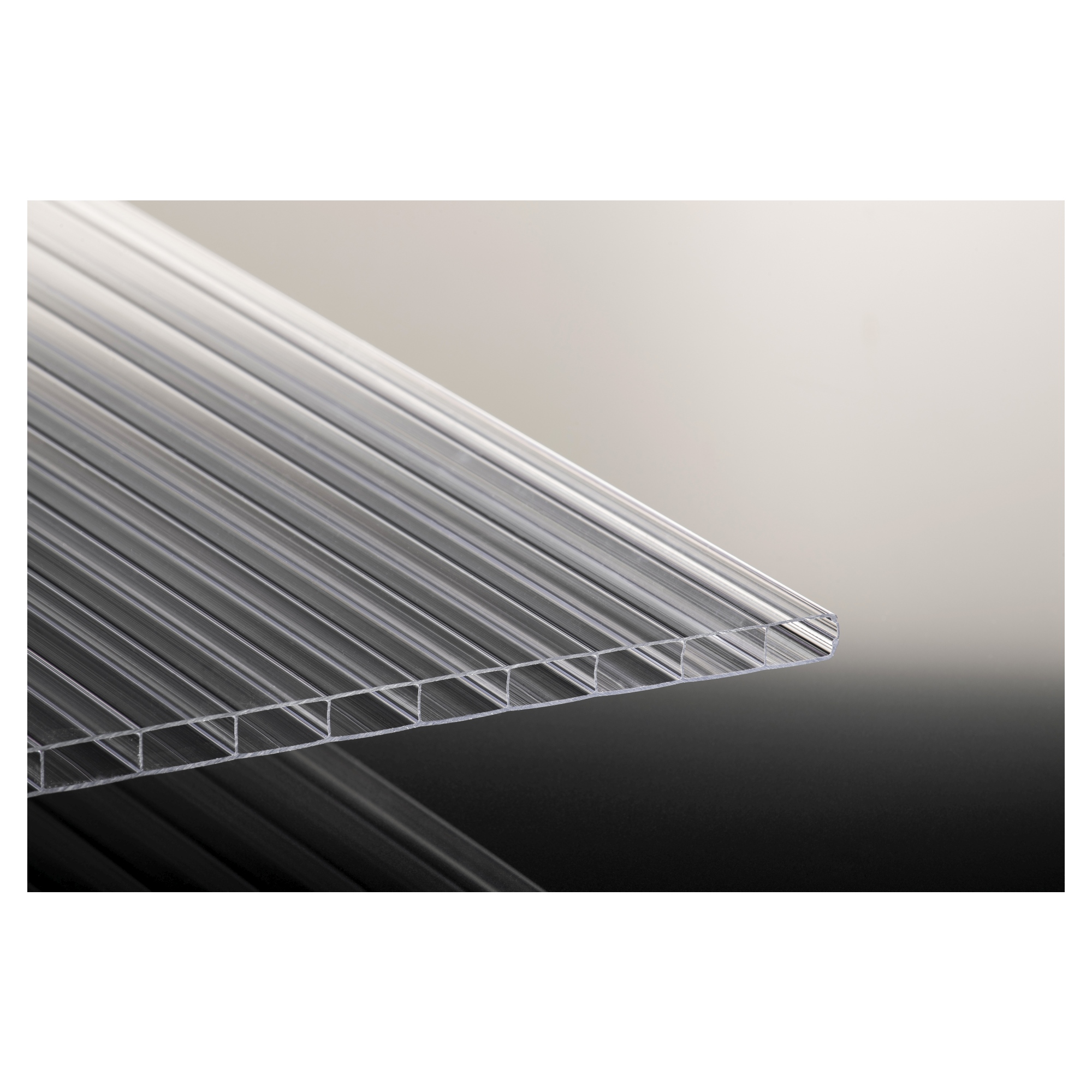 POLY BREITKAMMER ANTIHAGEL
980 x 4000 mm, glasklar, 16 mm – Bild 2