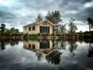 RIVERHOUSE /450x850cm