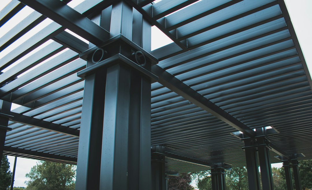 Terrassenüberdachung mit stabiler Dachkonstruktion